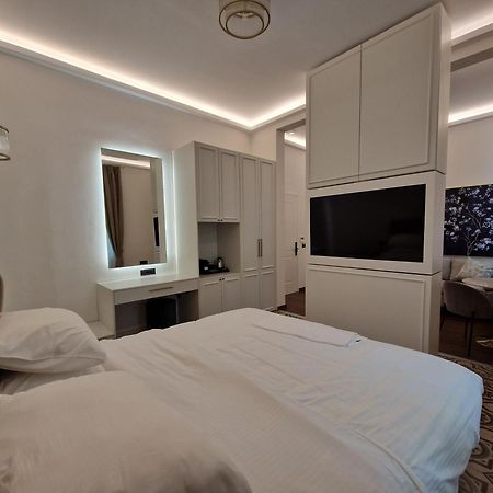 Jensen Luxury Suites Rhodes City Luaran gambar