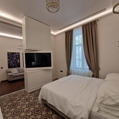 Jensen Luxury Suites Rhodes City Luaran gambar