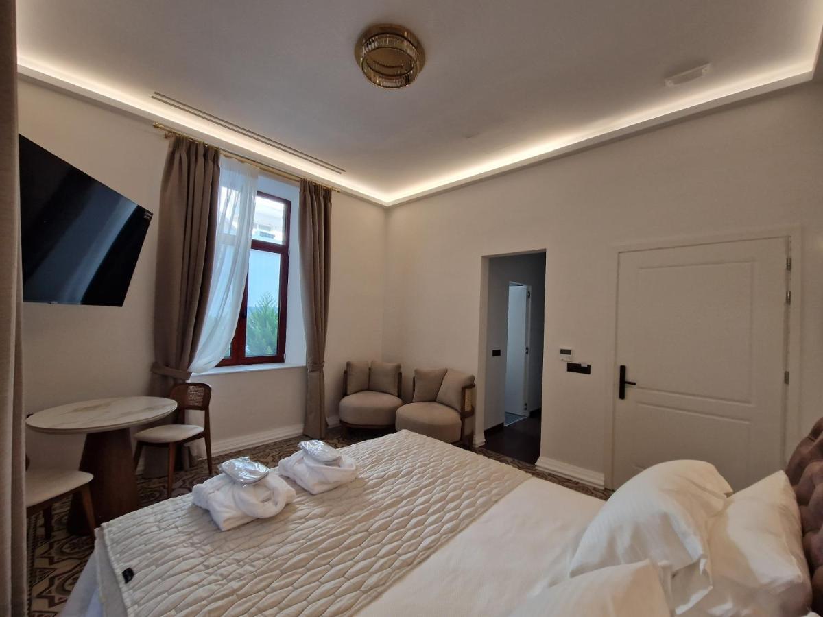 Jensen Luxury Suites Rhodes City Luaran gambar