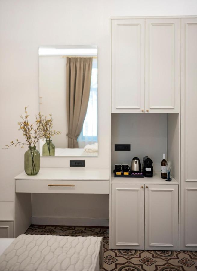 Jensen Luxury Suites Rhodes City Luaran gambar