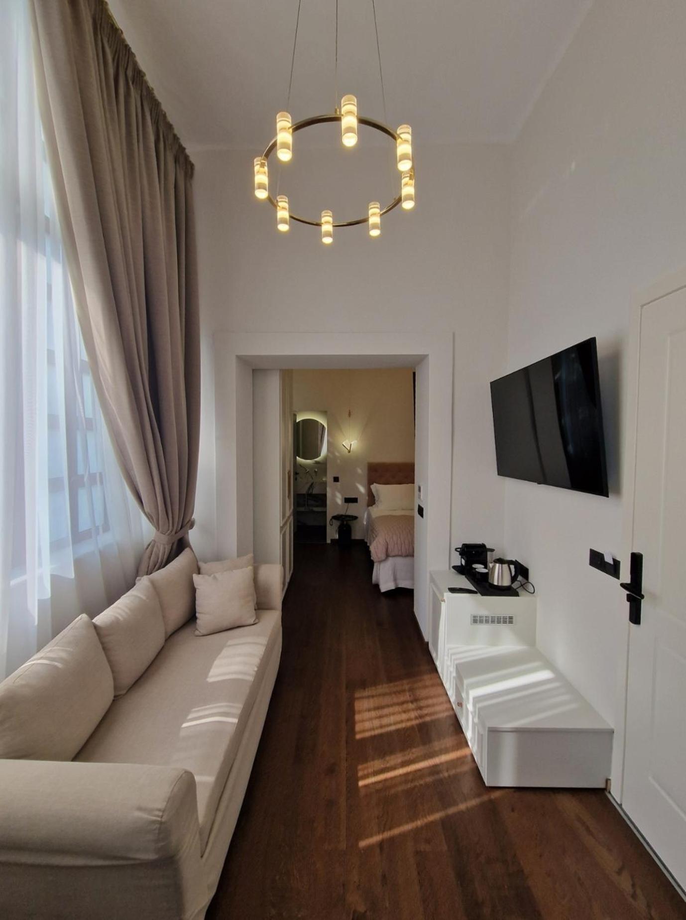 Jensen Luxury Suites Rhodes City Luaran gambar
