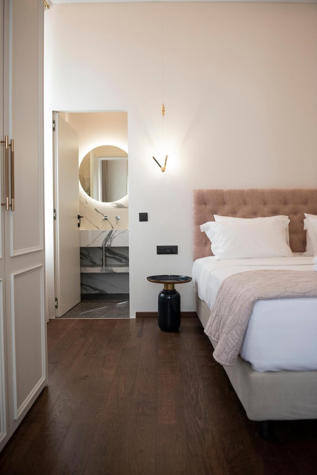Jensen Luxury Suites Rhodes City Luaran gambar