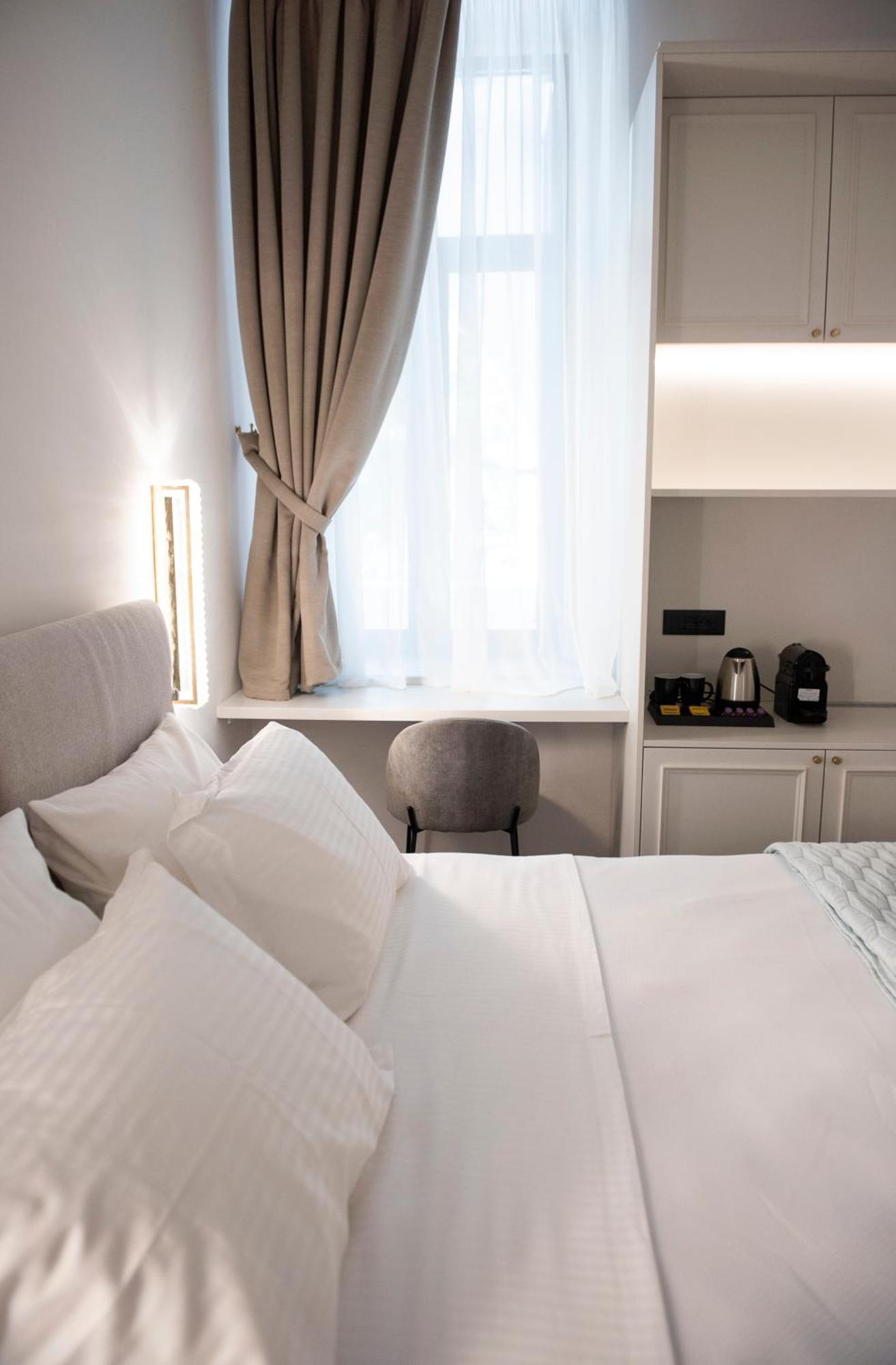 Jensen Luxury Suites Rhodes City Luaran gambar